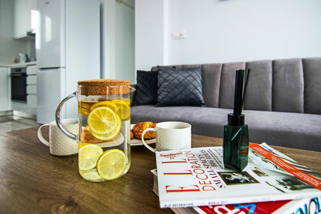 Phaedrus Living - Seaside Executive Flat Harbour 204 Apartment Paphos Bagian luar foto